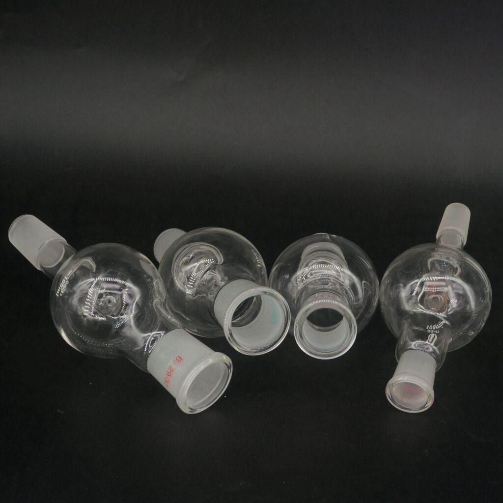 90 Degree Lab Adapter With Glass Stopcock – Joint Sizes 14/23, 19/26, 24/29, 29/32