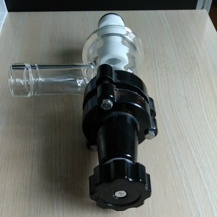 Bottom drain valve for 100L glass reactor 3