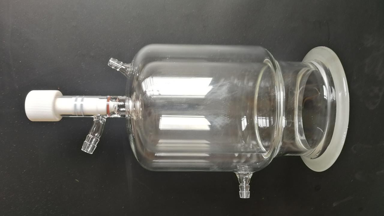 Réacteurs en verre de laboratoire Flacon de matériau